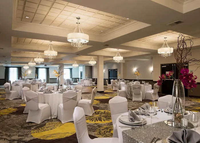 Hotel Crowne Plaza Chicago Sw - By Ihg Burr Ridge
