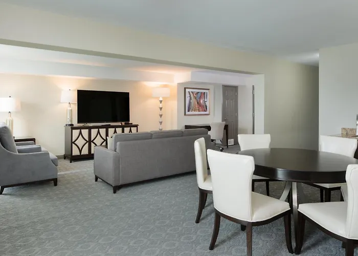 Crowne Plaza Chicago Sw - By Ihg Burr Ridge